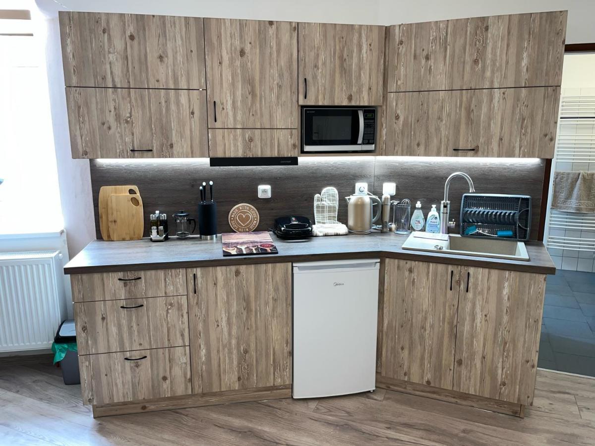 Apartmany Nezarka A Privatni Wellness Jindrichuv Hradec Luaran gambar
