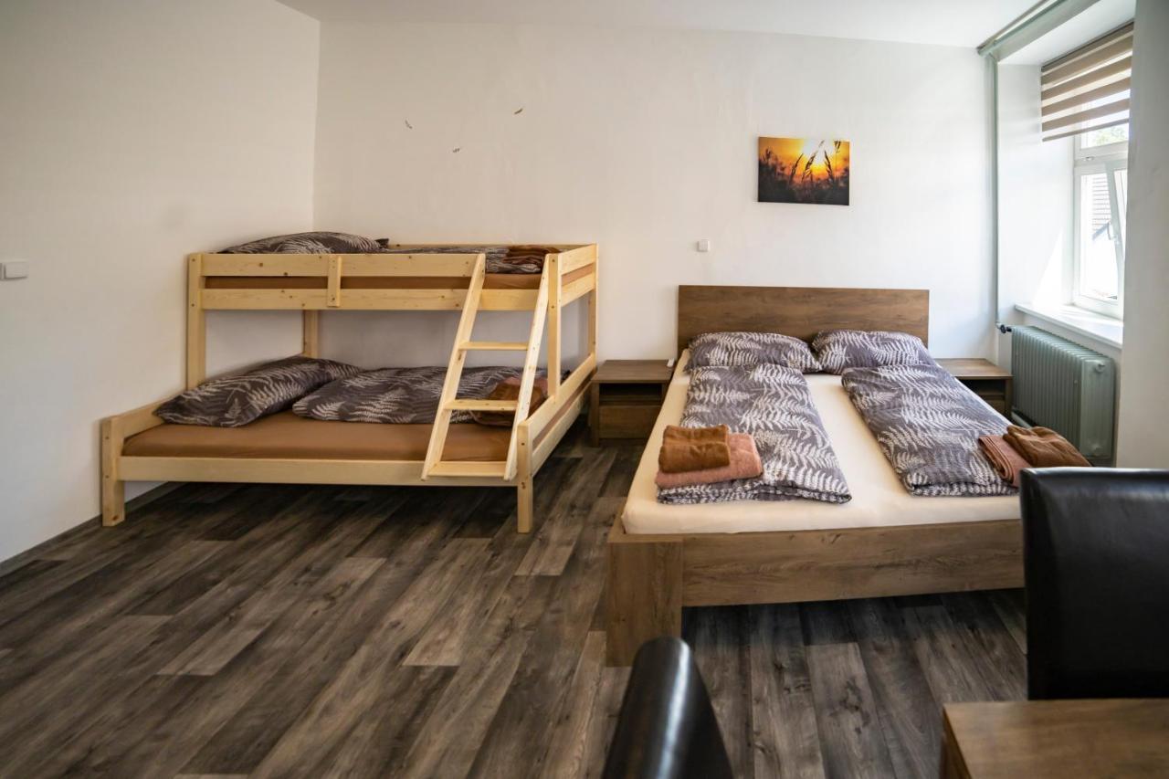 Apartmany Nezarka A Privatni Wellness Jindrichuv Hradec Luaran gambar
